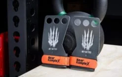 Bear Komplex 3 Hole Hand Grips – Carbon Fiber